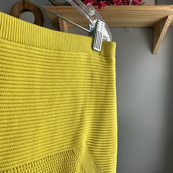 Rachel Rachel Roy knit skirt - Picture 2 of 3